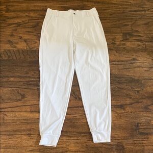 Men's White Jogger style golf pants pants